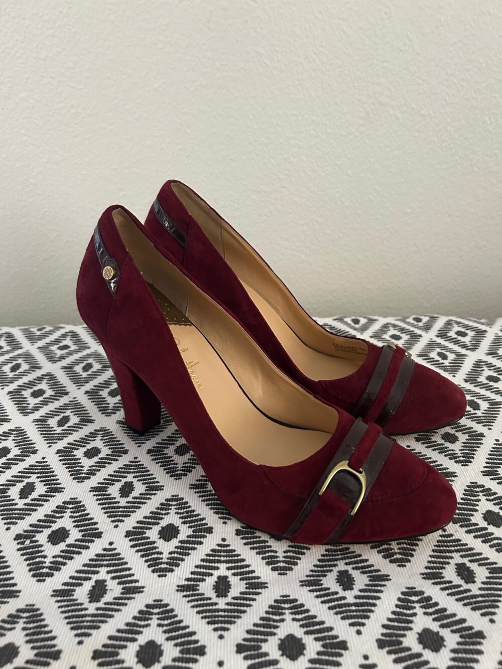 COLE HAAN BURGUNDY SUEDE LEATHER SHOES SIZE 10